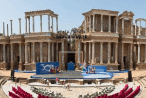 פסטיבל האומנויות הבינלאומי בטאורמינה (Taormina Festival of the Arts)